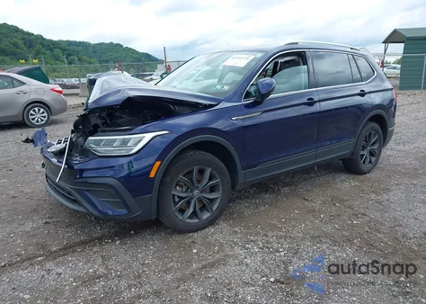 2022 Volkswagen Tiguan Se z USA, uszkodzony, nr VIN 3VV2B7AX2NM174360